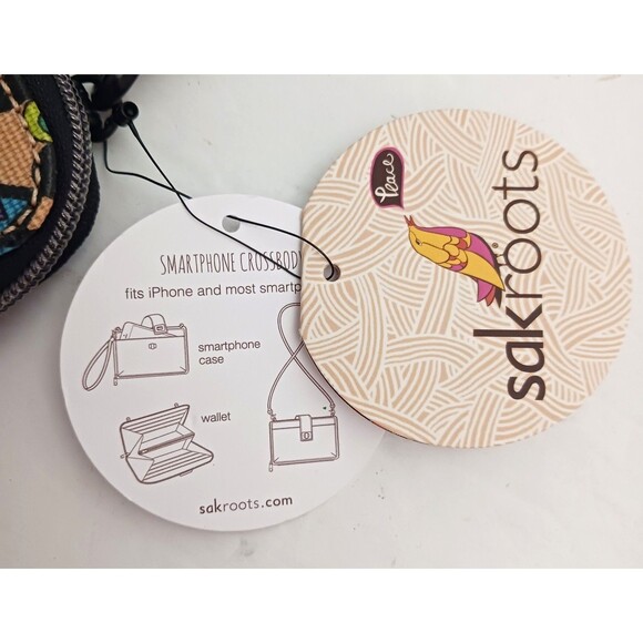 NWT Sakroots Artist Circle Lg Crossbody/Wristlet Smartphone Wallet  7.5X4.5 - Picture 11 of 13